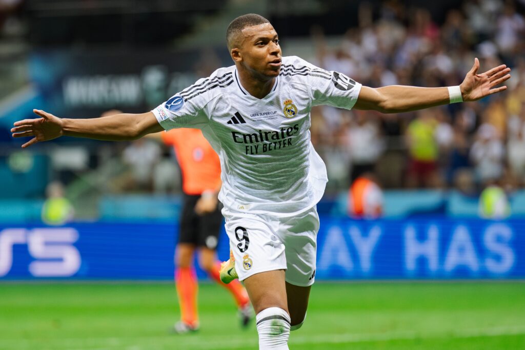mbappe edad records